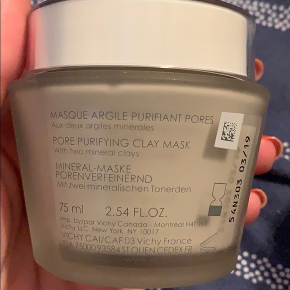SIX OUTDATED Vichy Face Masks. 2.54oz each. - Picture 4 of 5
